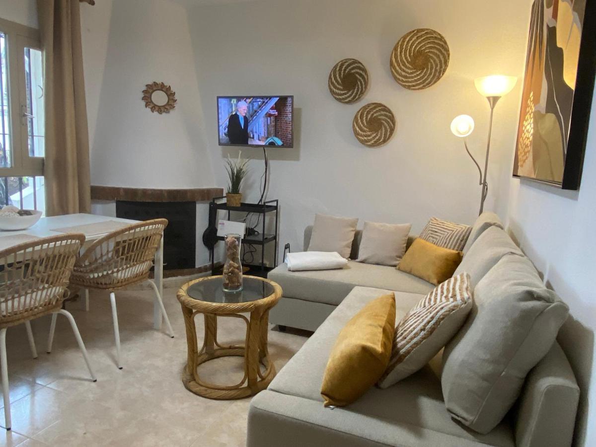 Super Holiday Las Buganvillas Garden And Sea Views 卡拉德米哈斯 外观 照片