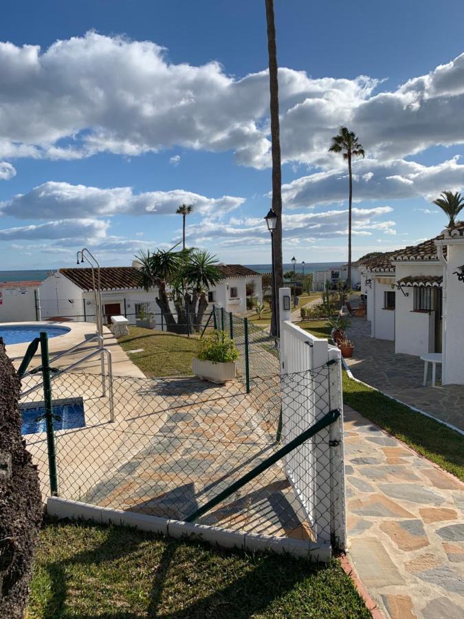 Super Holiday Las Buganvillas Garden And Sea Views 卡拉德米哈斯 外观 照片