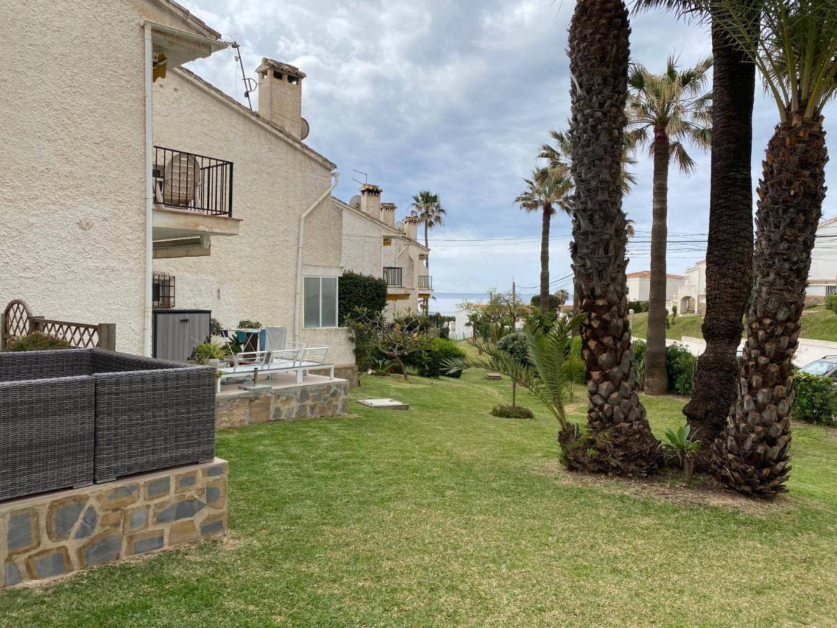 Super Holiday Las Buganvillas Garden And Sea Views 卡拉德米哈斯 外观 照片